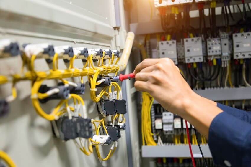Instalaciones Eléctricas